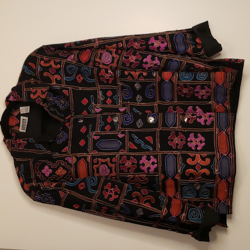 Chico's Design Embroidered Women's Jacket,  size 1 (Chico's sizing)